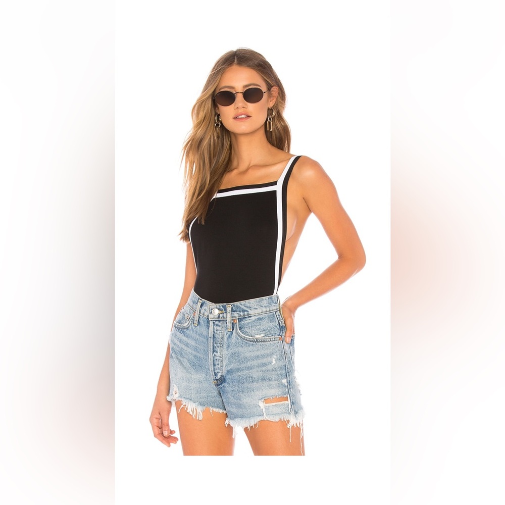 Black and White Top by Super Down